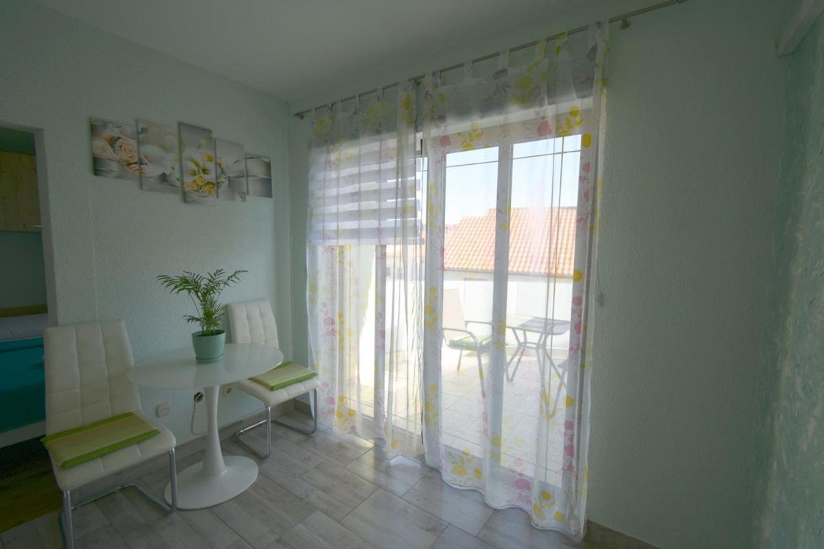 Denjak Apartment *