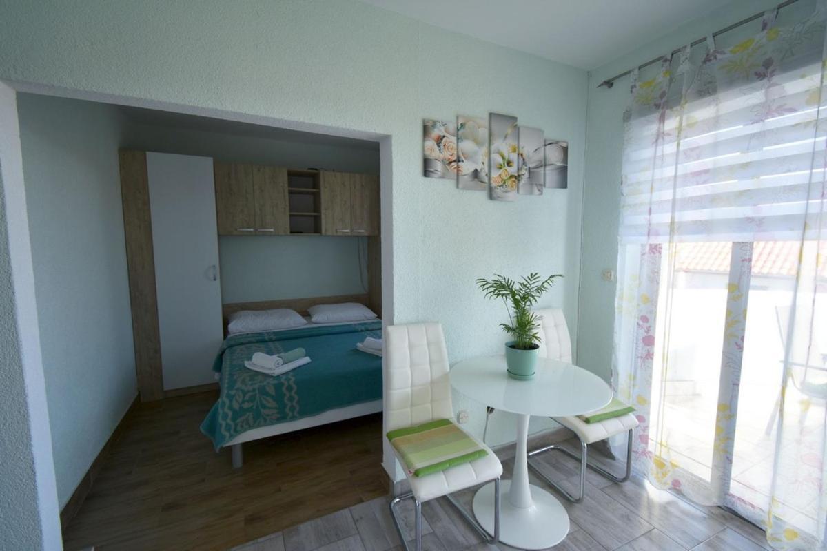 Denjak Apartment