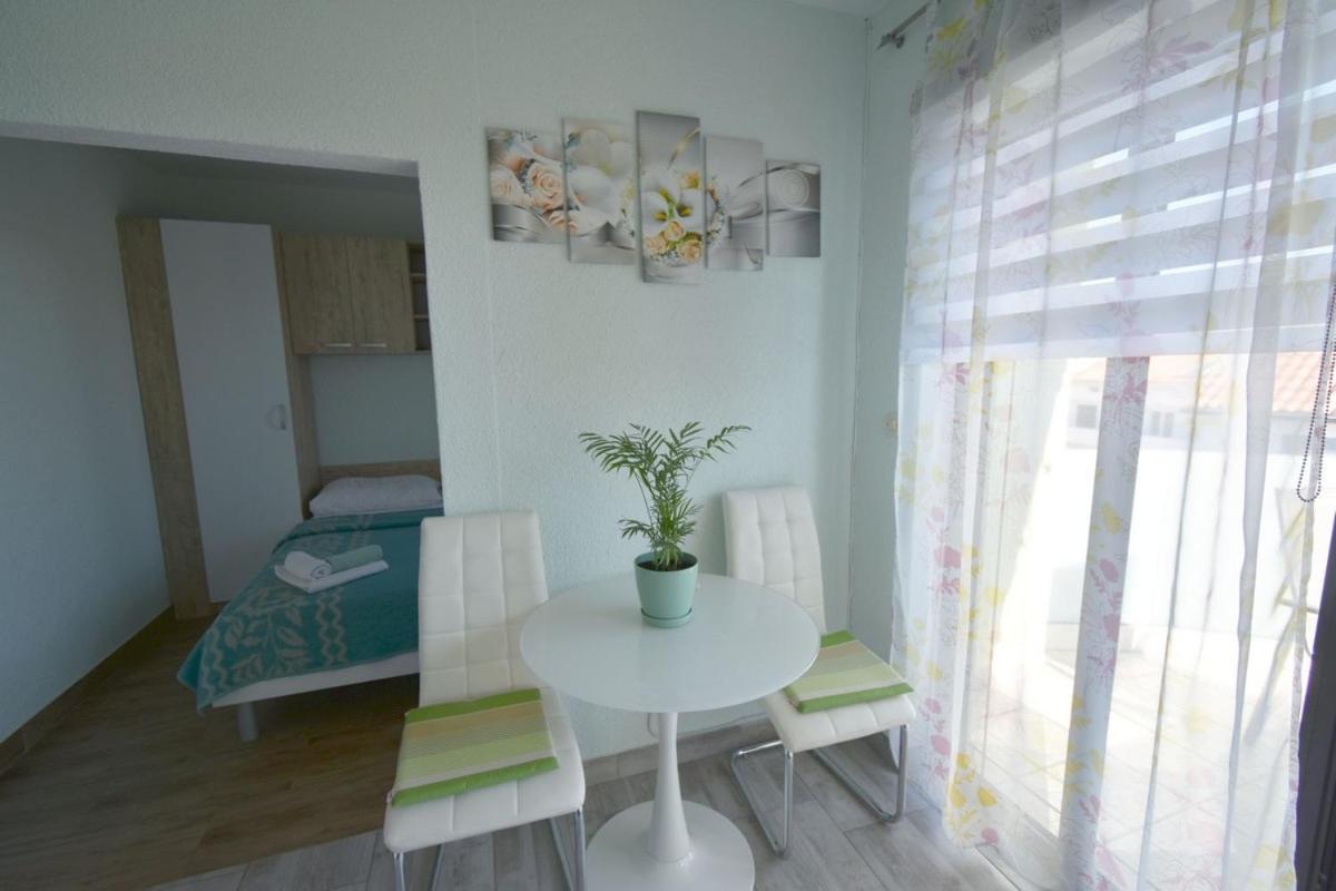Apartment Denjak